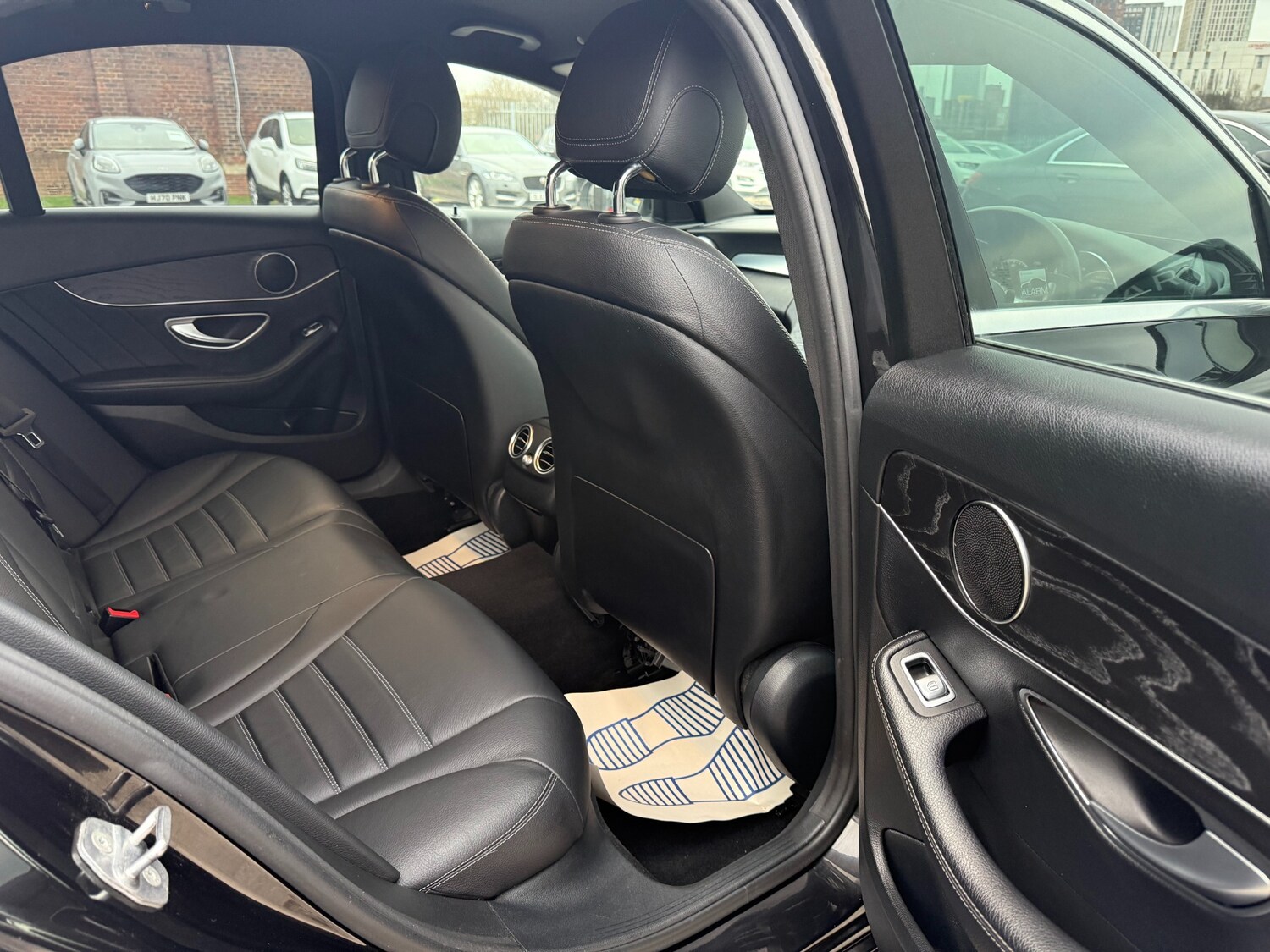 Used Mercedes-Benz C Class 2019 for sale - 77563403: Photo 18