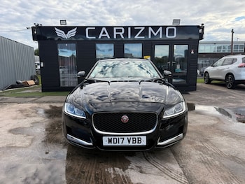 Used Jaguar XF 2017 for sale - 75985103: Photo