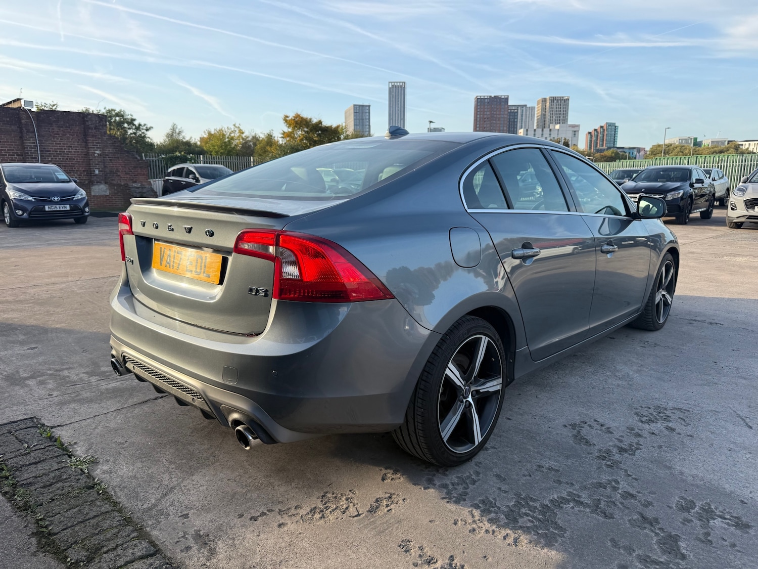 Used Volvo S60 2017 for sale - 76507761: Photo 10