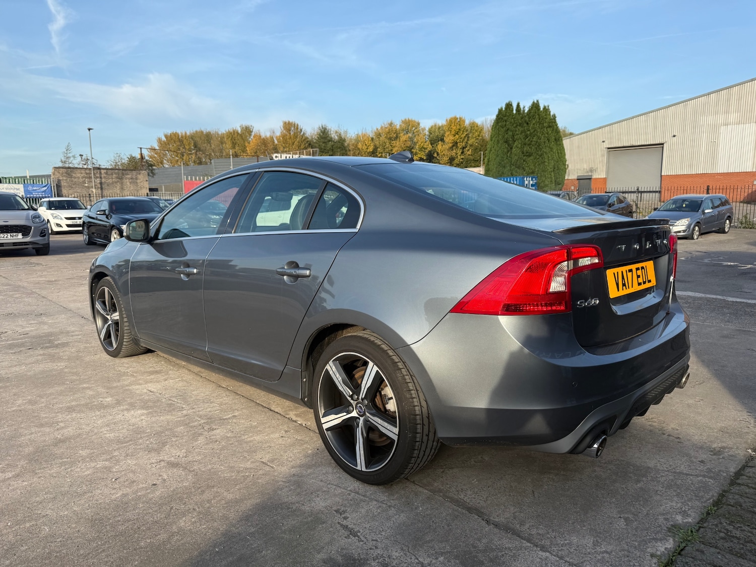 Used Volvo S60 2017 for sale - 76507761: Photo 3