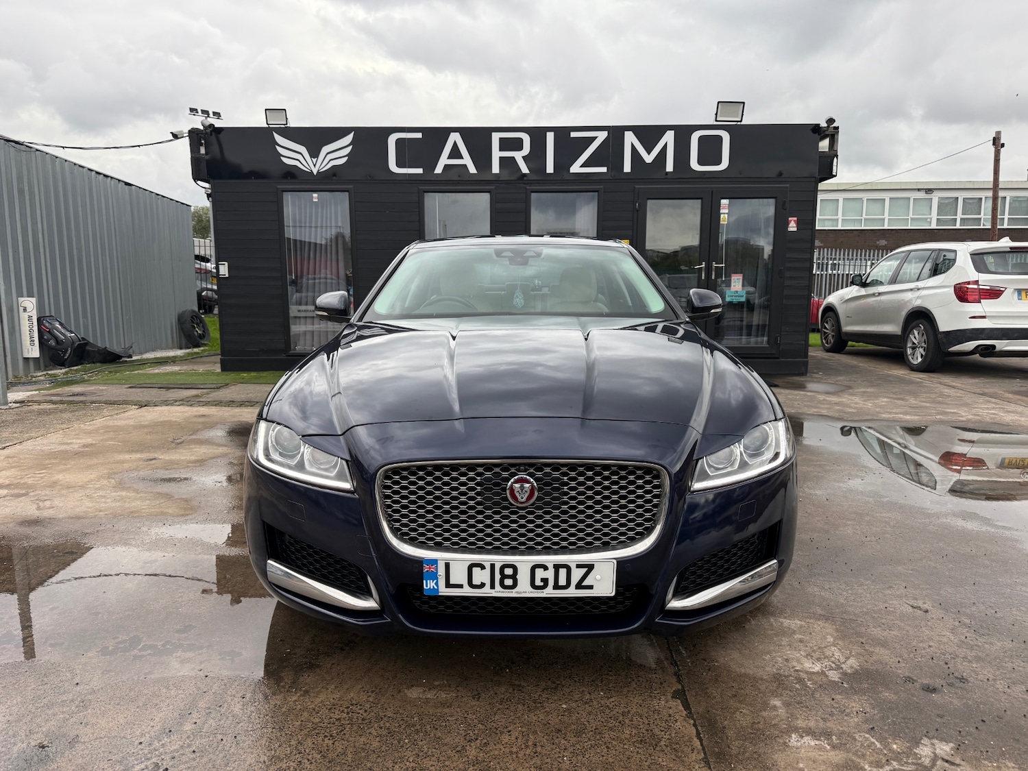 Used Jaguar XF 2018 for sale - 76449656: Photo 2