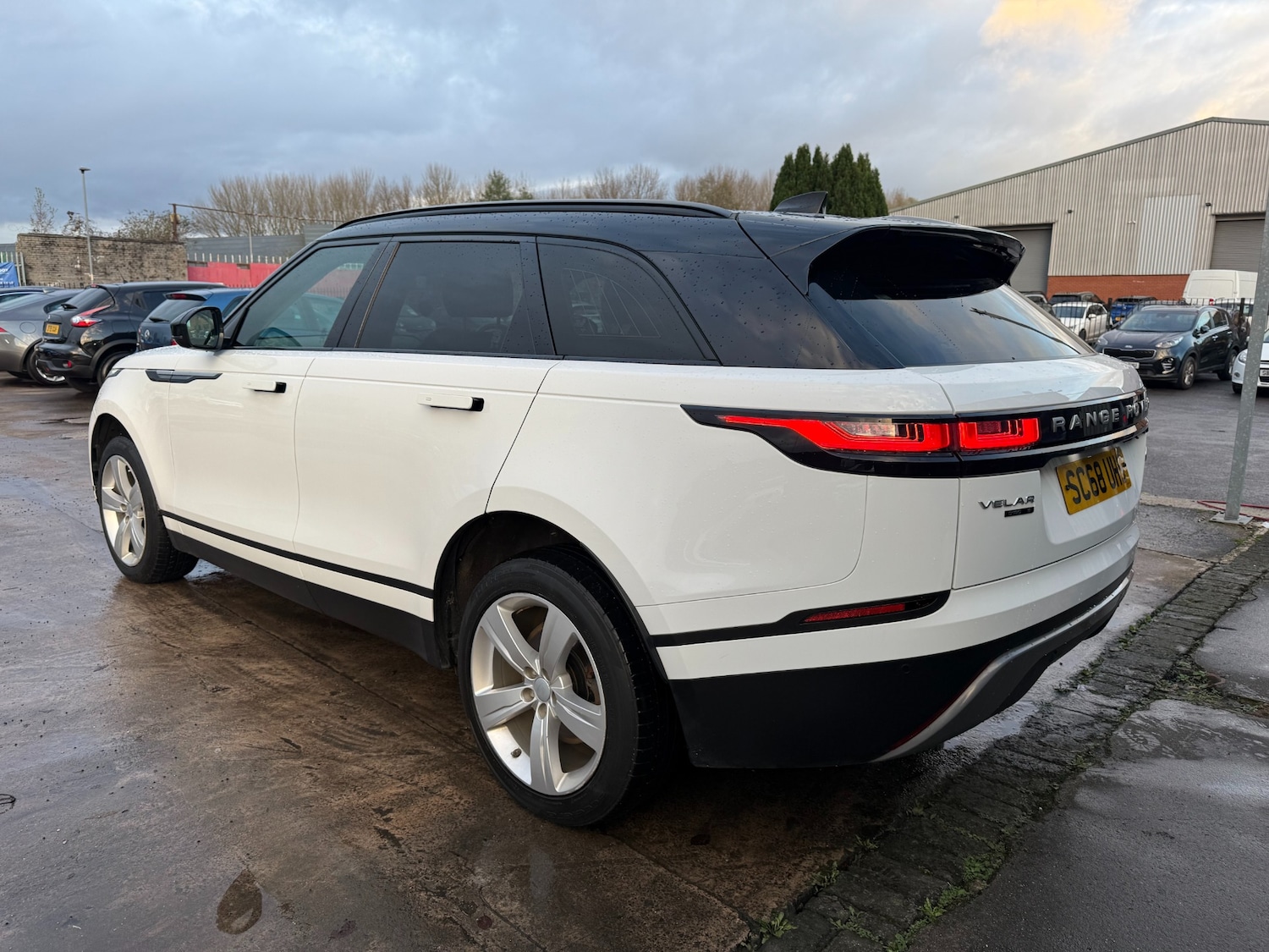 Used Land Rover Range Rover Velar 2019 for sale - 77260909: Photo 6
