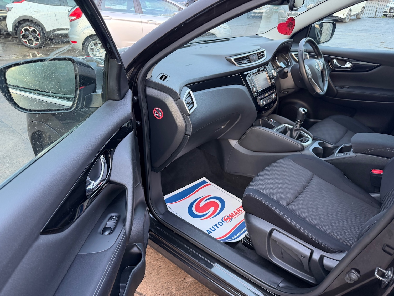 Used Nissan Qashqai 2016 for sale - 77877901: Photo 16