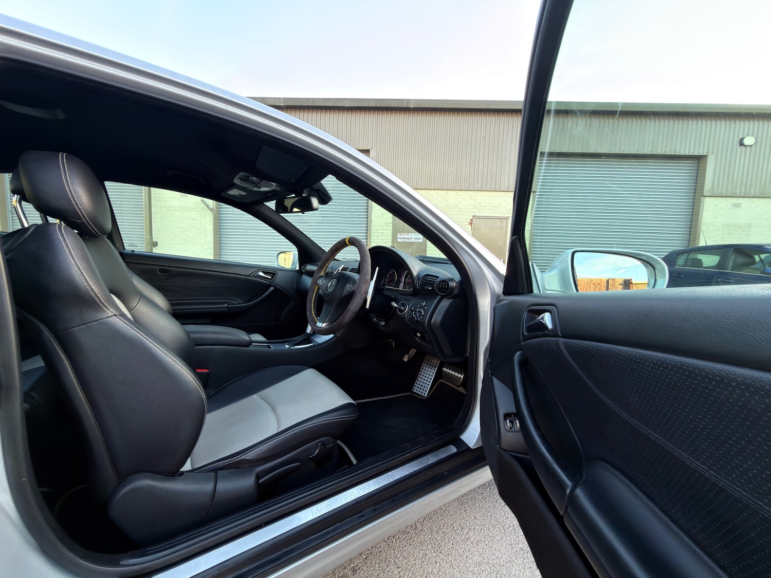 Used Mercedes-Benz CLC Class 2009 for sale - 76293345: Photo 15