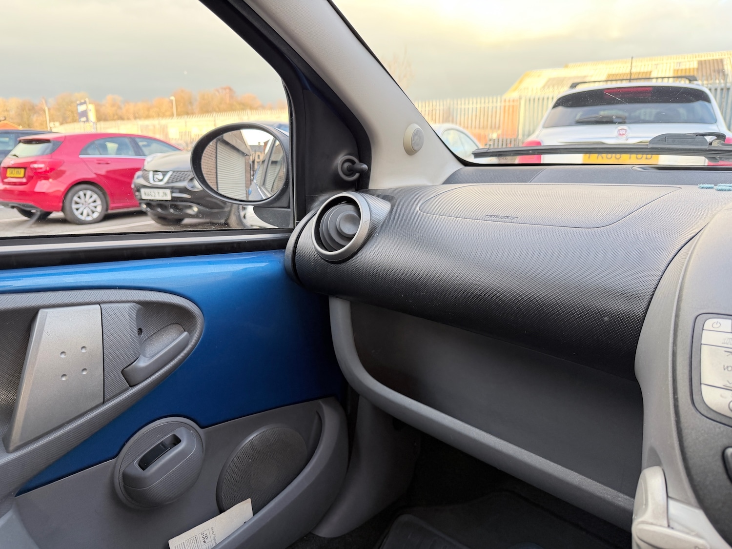 Used Toyota AYGO 2010 for sale - 77669209: Photo 14