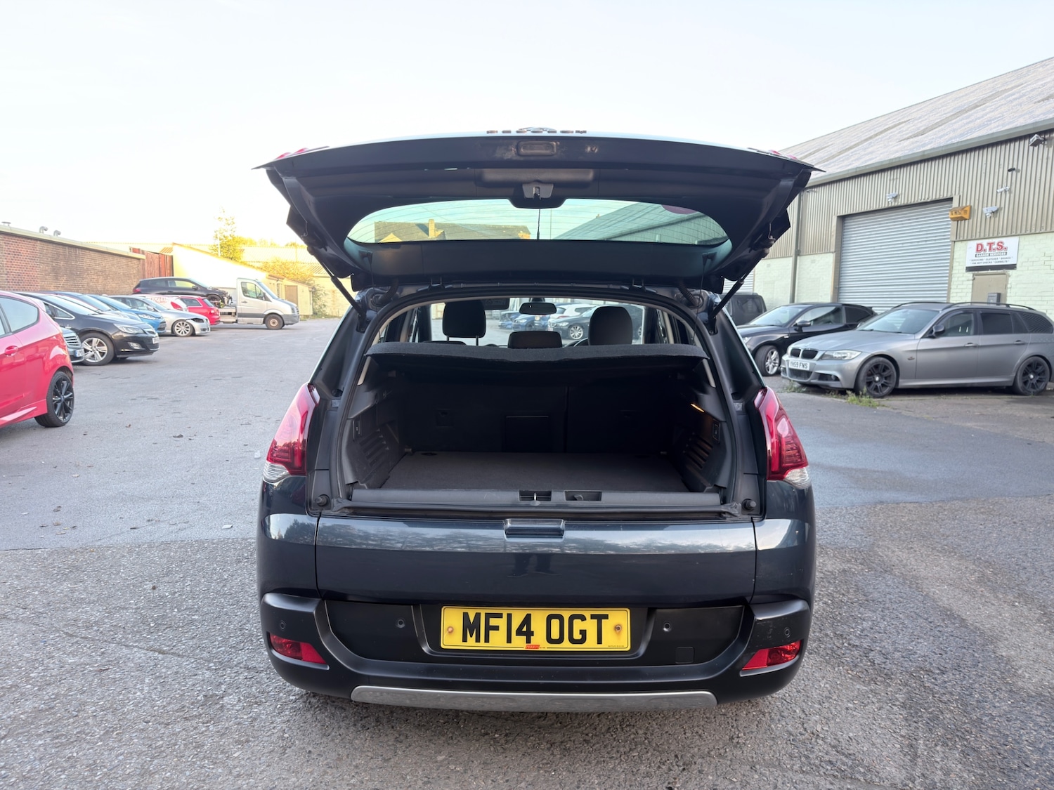 Used Peugeot 3008 2014 for sale - 76264192: Photo 13