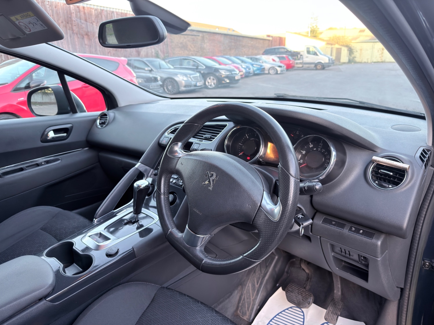 Used Peugeot 3008 2014 for sale - 76264192: Photo 9