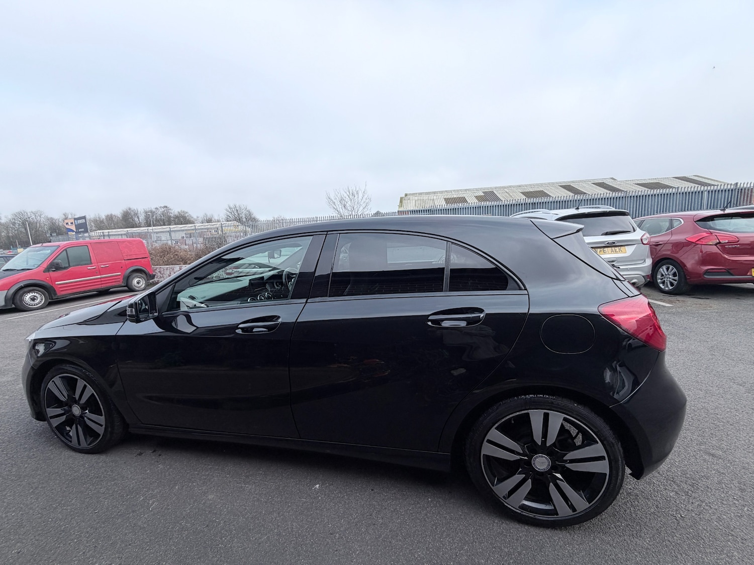 Used Mercedes-Benz A-Class 2014 for sale - 77969076: Photo 6