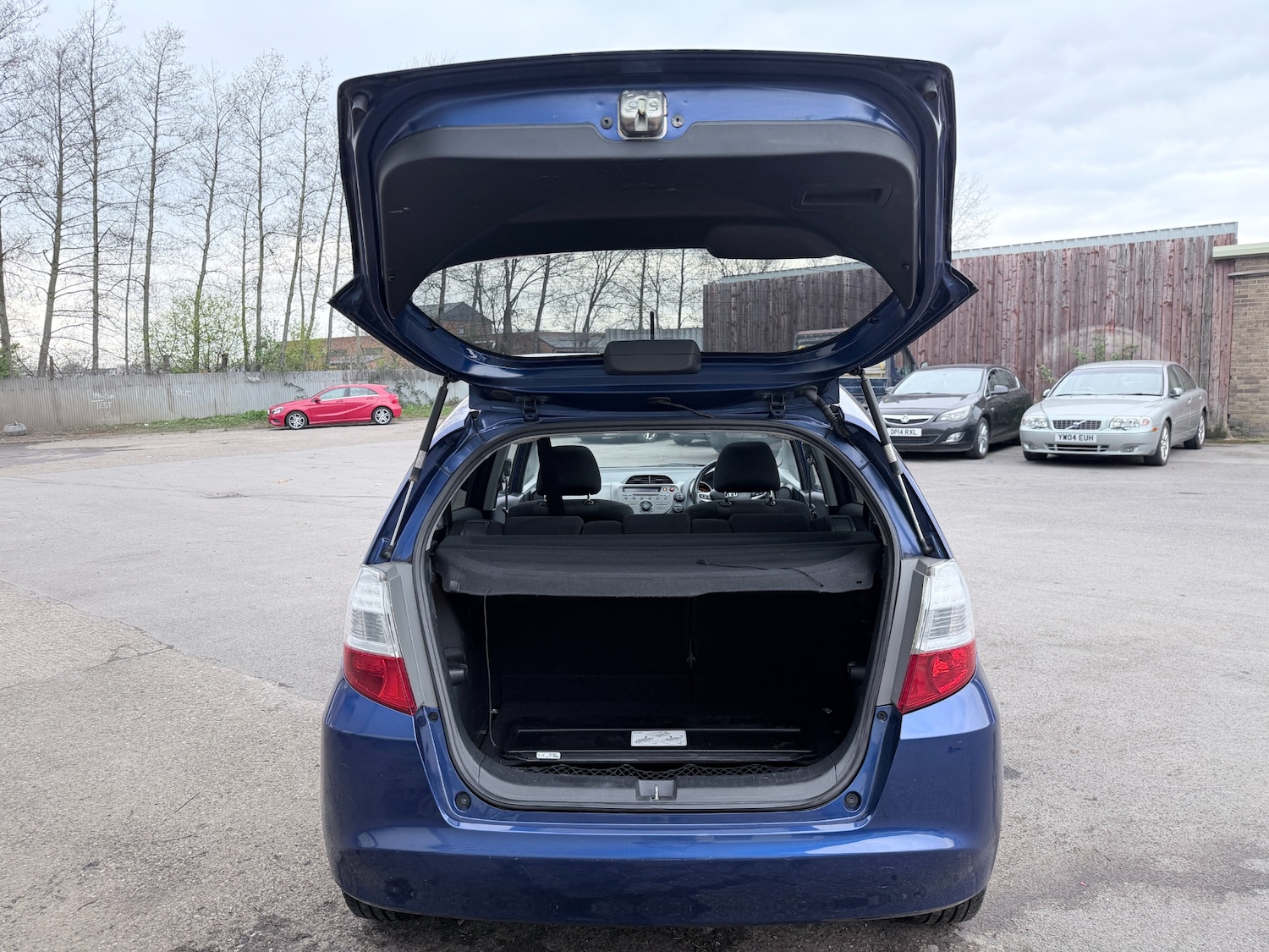 Used Honda Jazz 2010 for sale - 77982219: Photo 26