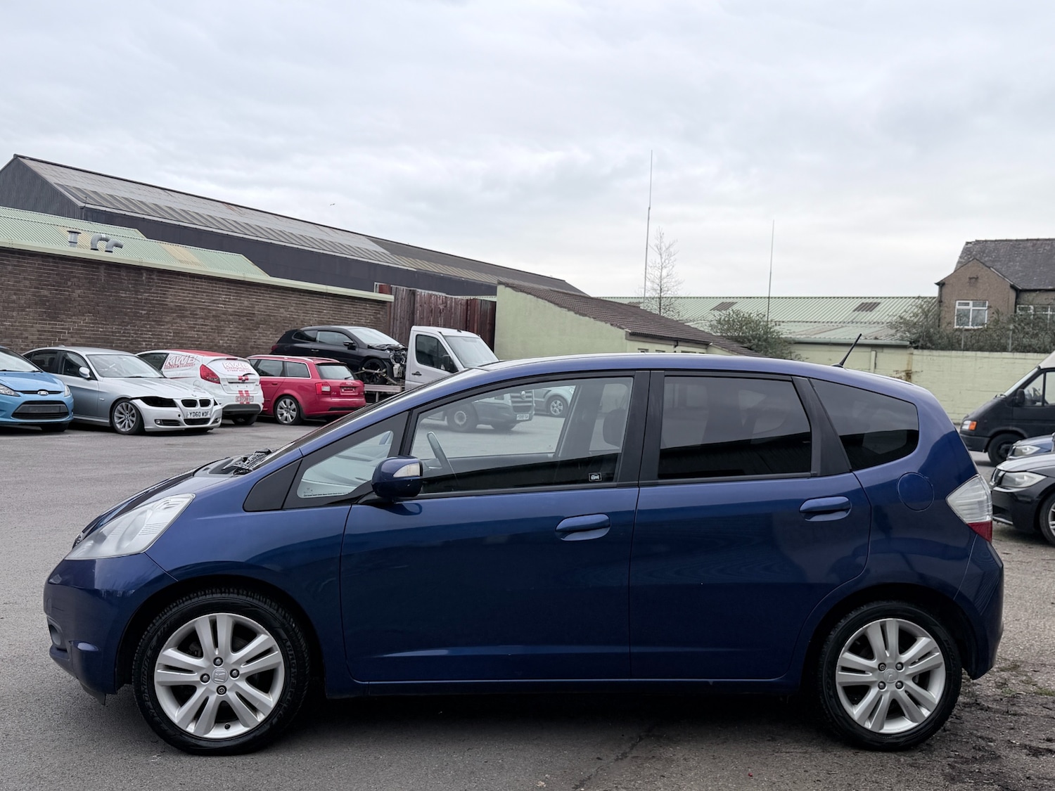 Used Honda Jazz 2010 for sale - 77982219: Photo 4