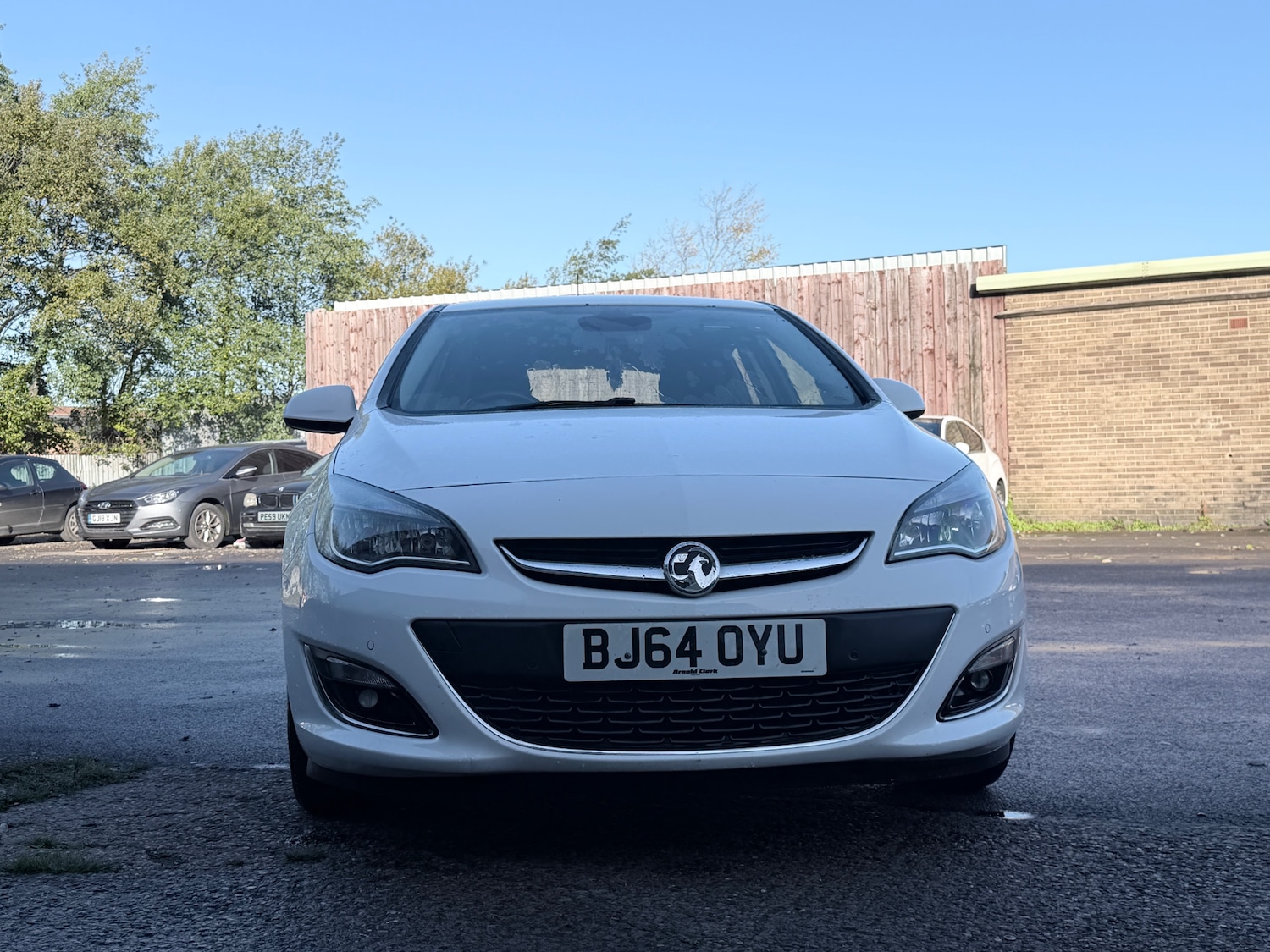 Used Vauxhall Astra 2014 for sale - 76366364: Photo 2