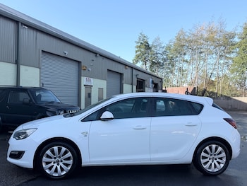 Used Vauxhall Astra 2014 for sale - 76366364: Photo