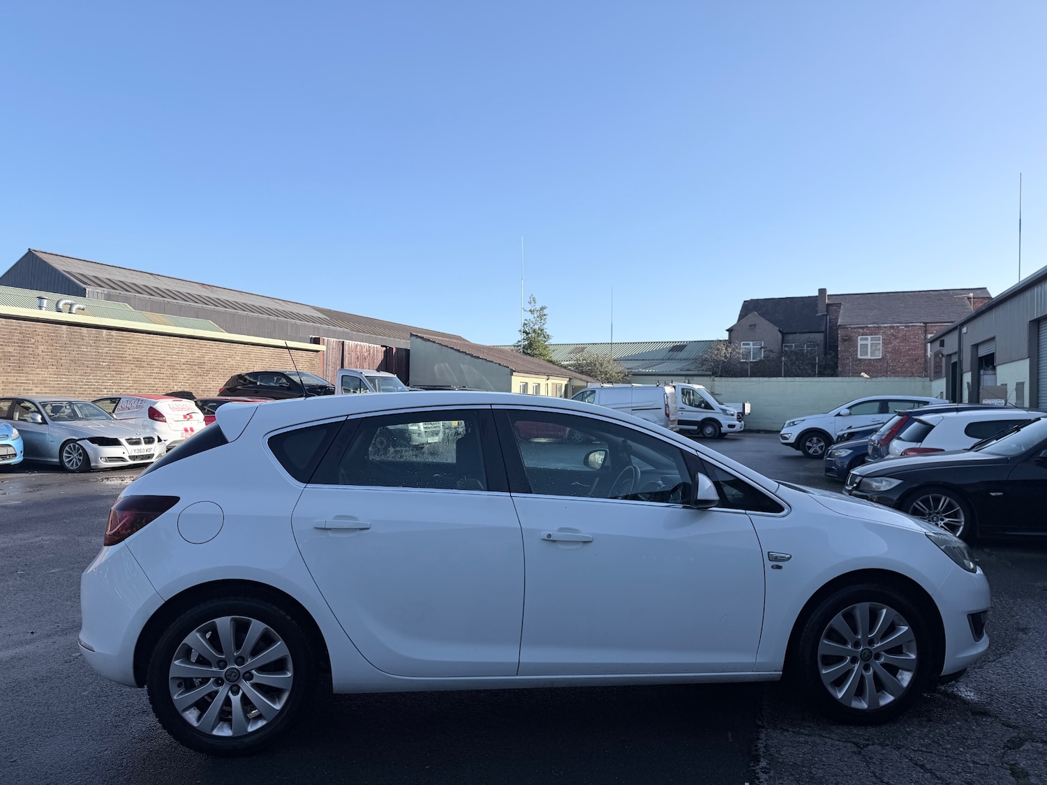Used Vauxhall Astra 2014 for sale - 76366364: Photo 6