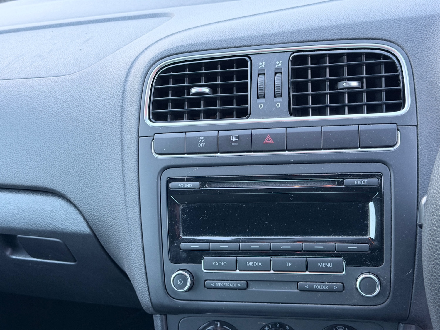 Used Volkswagen Polo 2012 for sale - 77087837: Photo 15