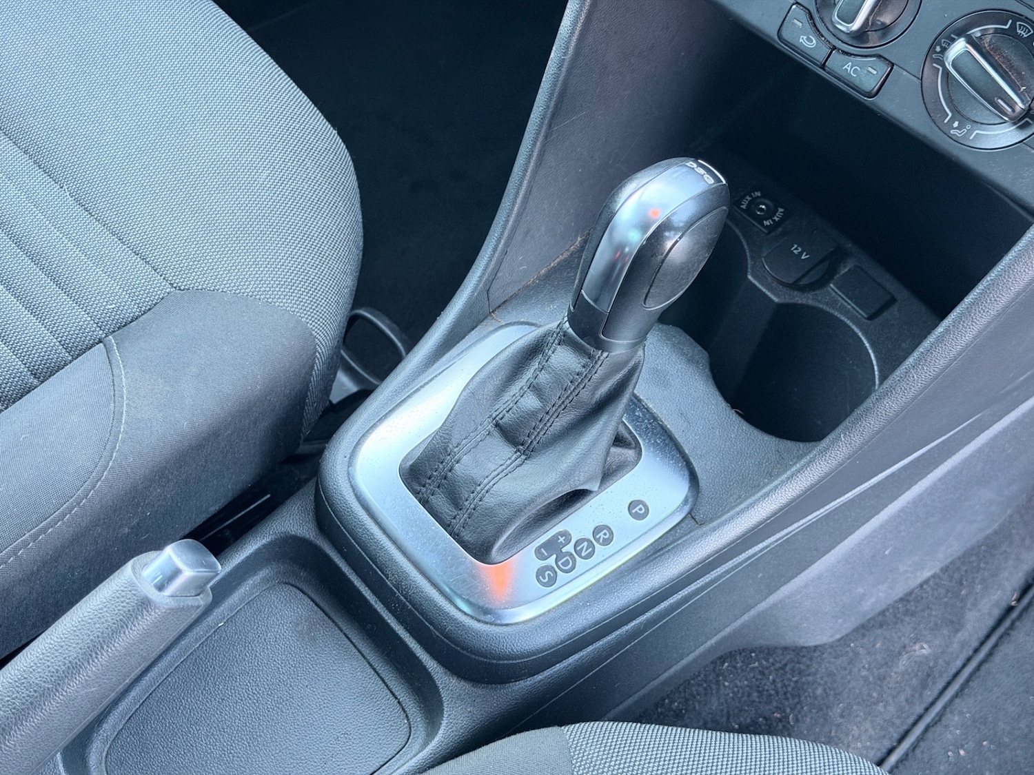 Used Volkswagen Polo 2012 for sale - 77087837: Photo 16