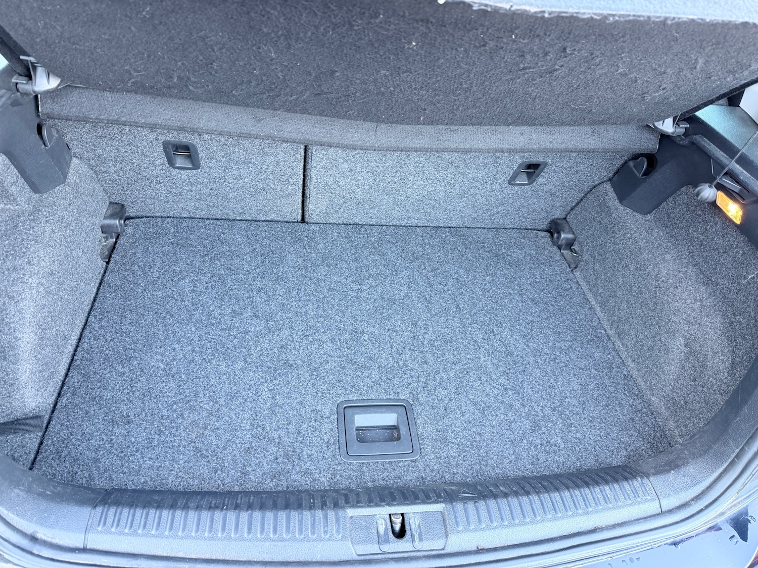 Used Volkswagen Polo 2012 for sale - 77087837: Photo 23