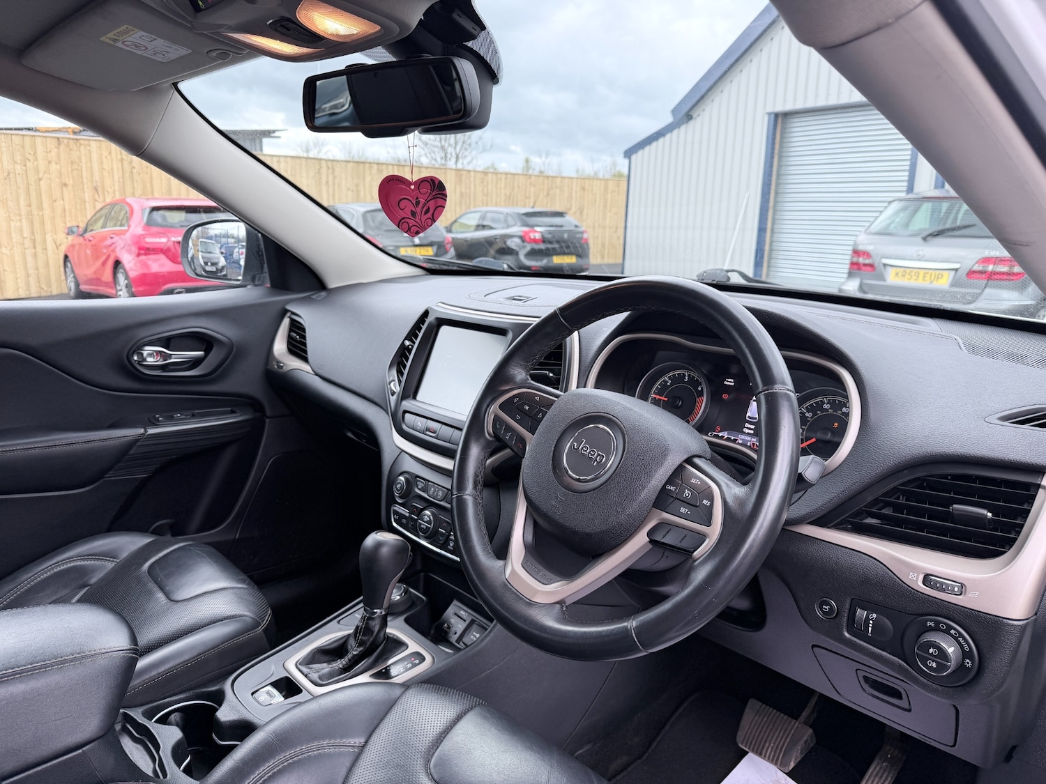 Used Jeep Cherokee 2015 for sale - 78155747: Photo 10