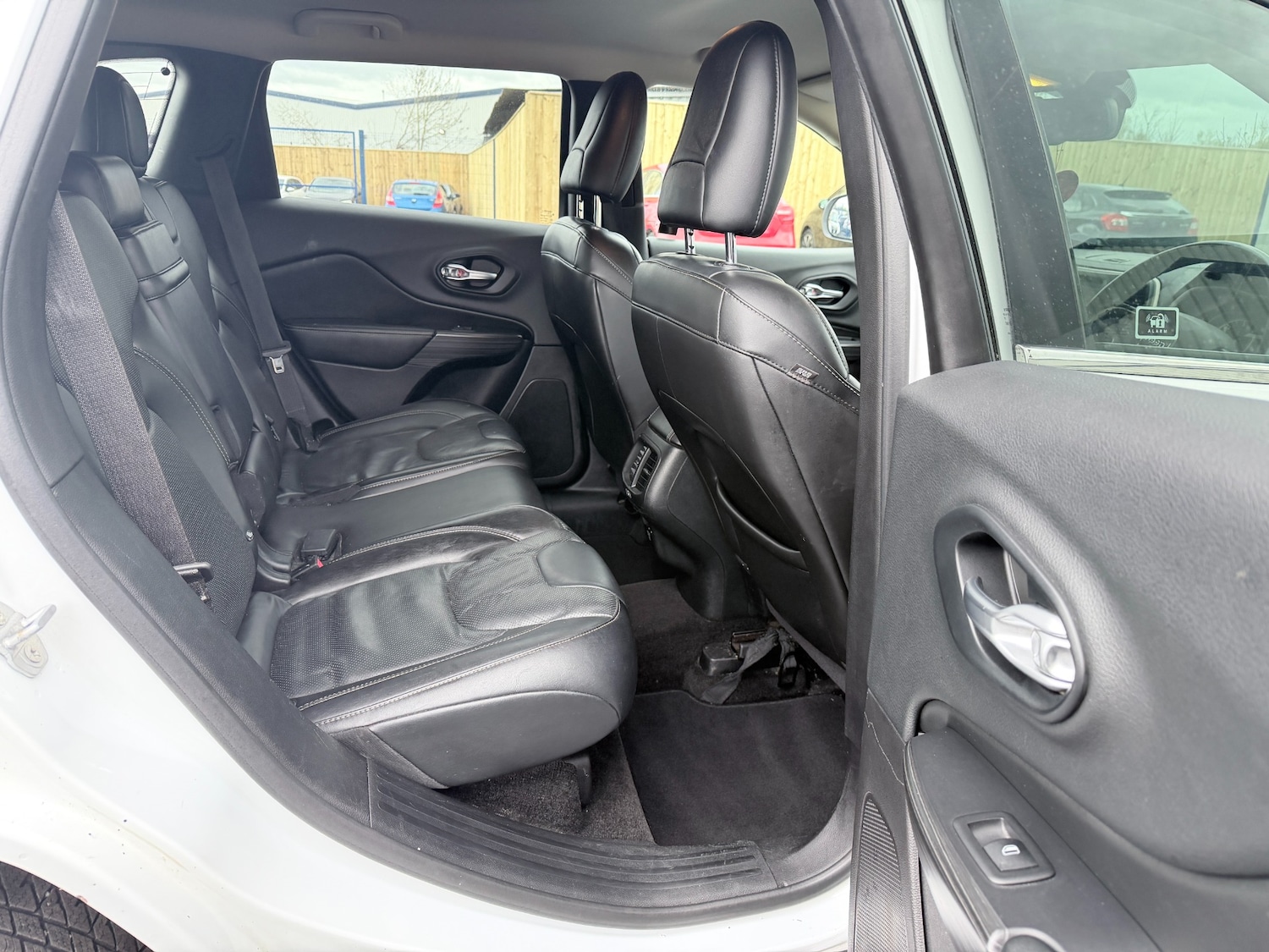 Used Jeep Cherokee 2015 for sale - 78155747: Photo 20