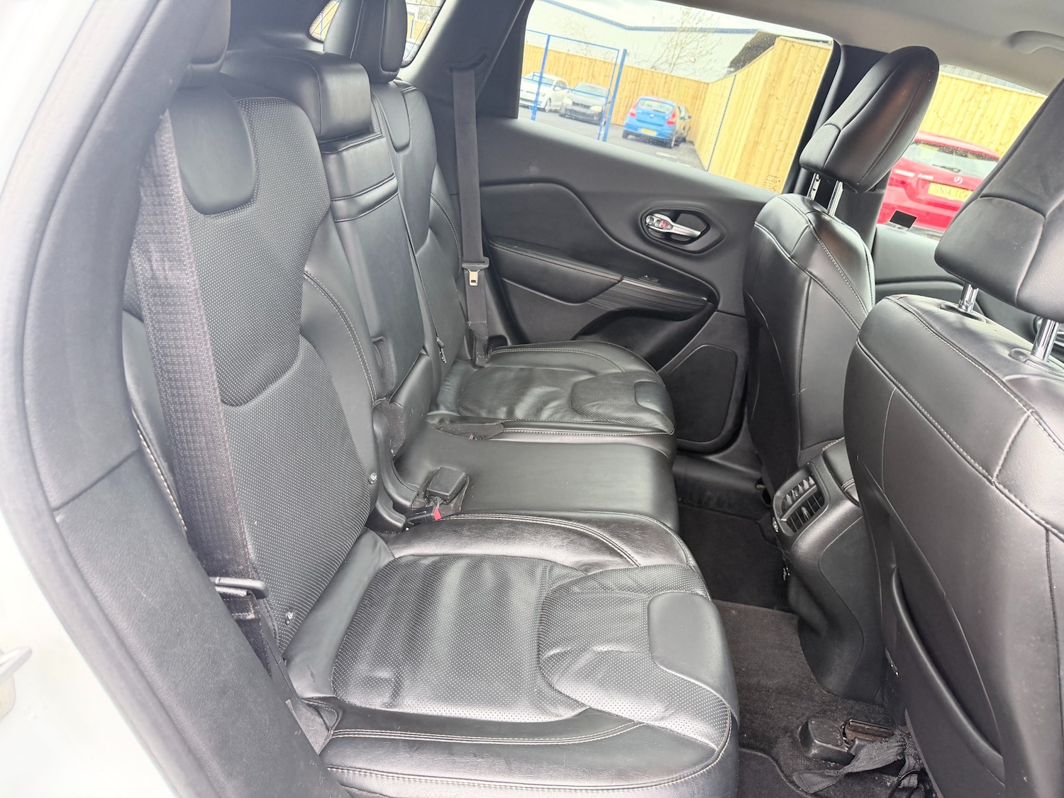 Used Jeep Cherokee 2015 for sale - 78155747: Photo 21