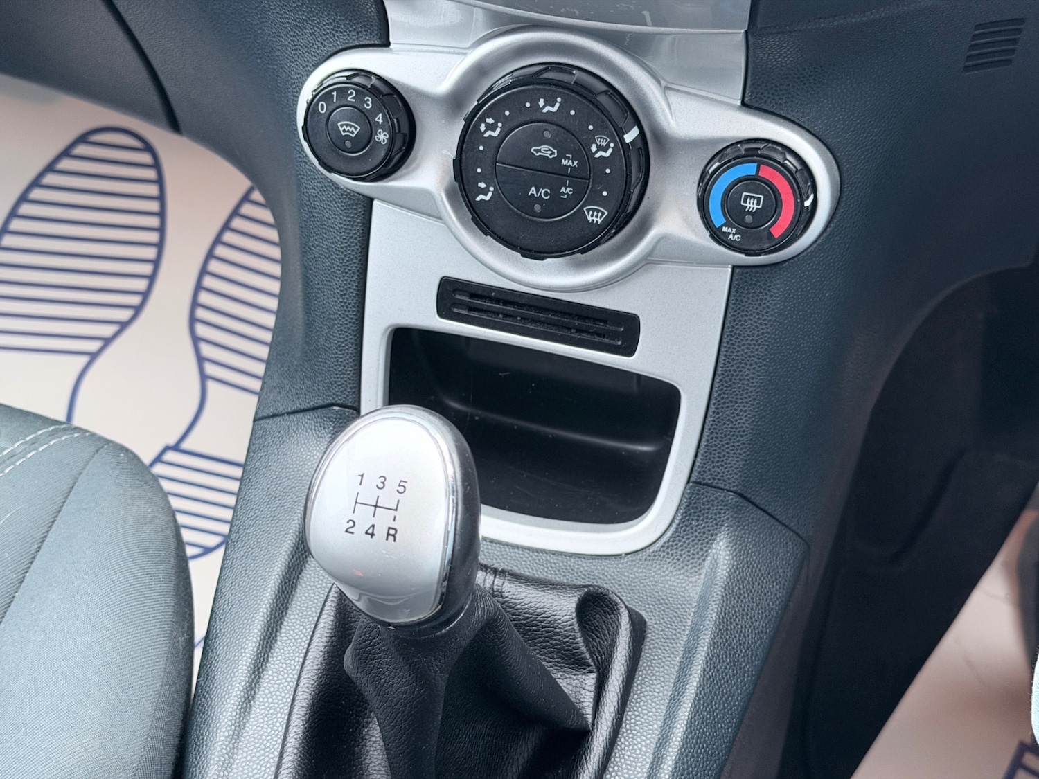 Used Ford Fiesta 2012 for sale - 77709354: Photo 15