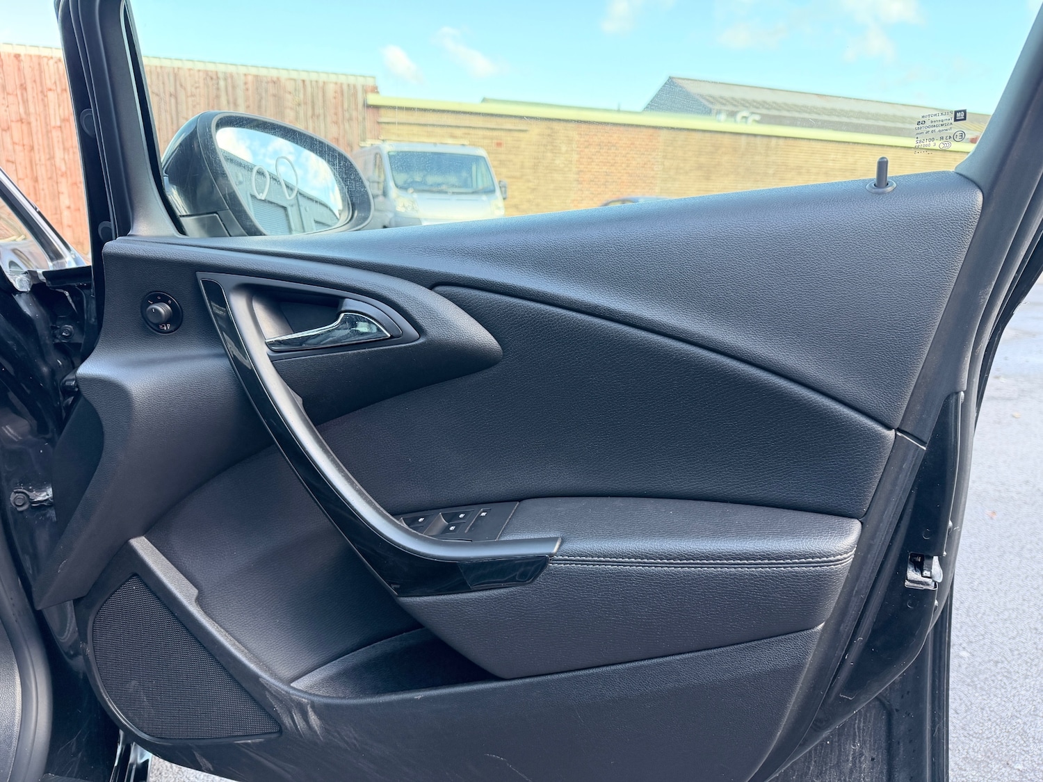 Used Vauxhall Astra 2015 for sale - 76366357: Photo 17