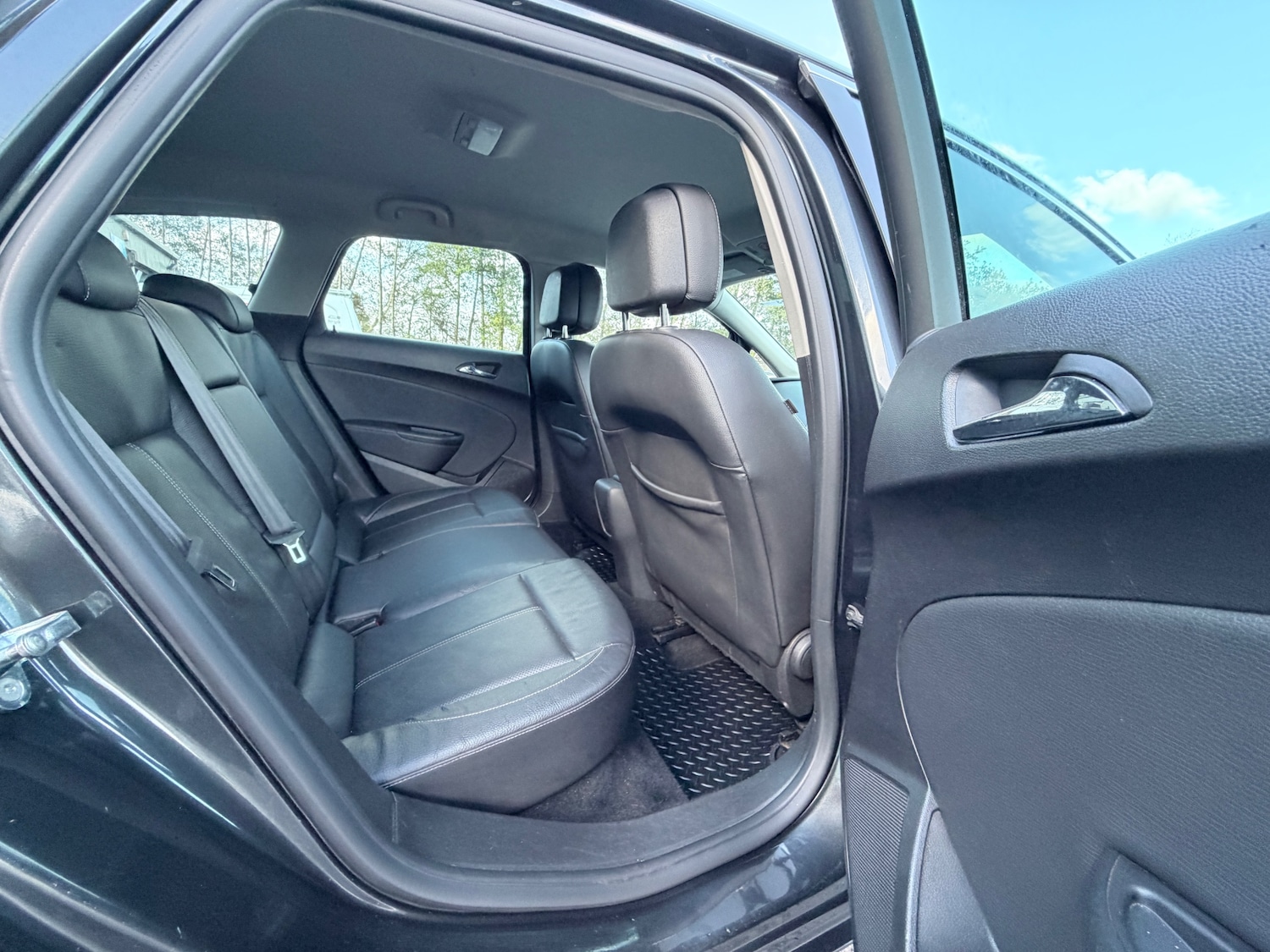 Used Vauxhall Astra 2015 for sale - 76366357: Photo 18