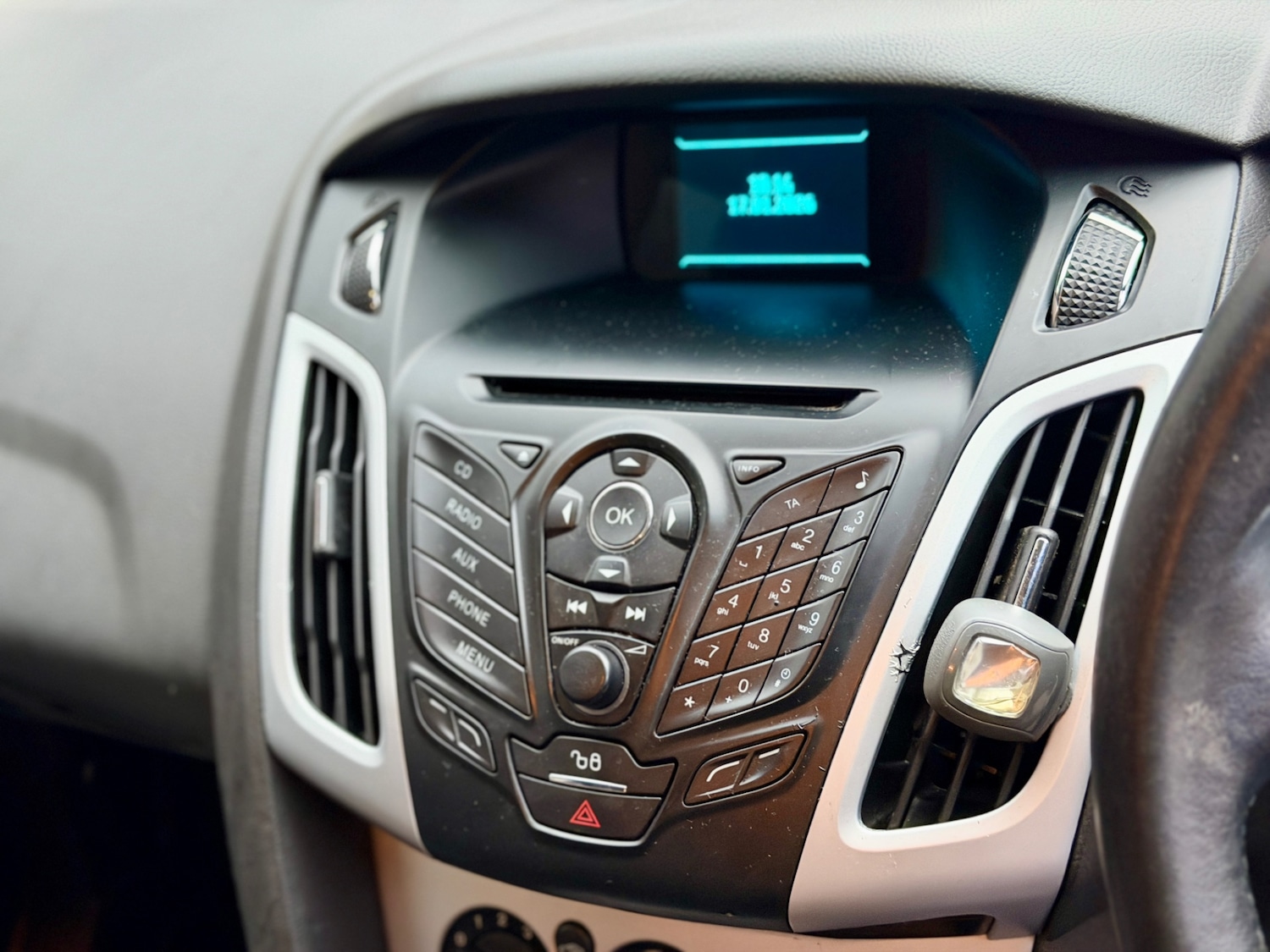 Used Ford Focus 2014 for sale - 77409818: Photo 14