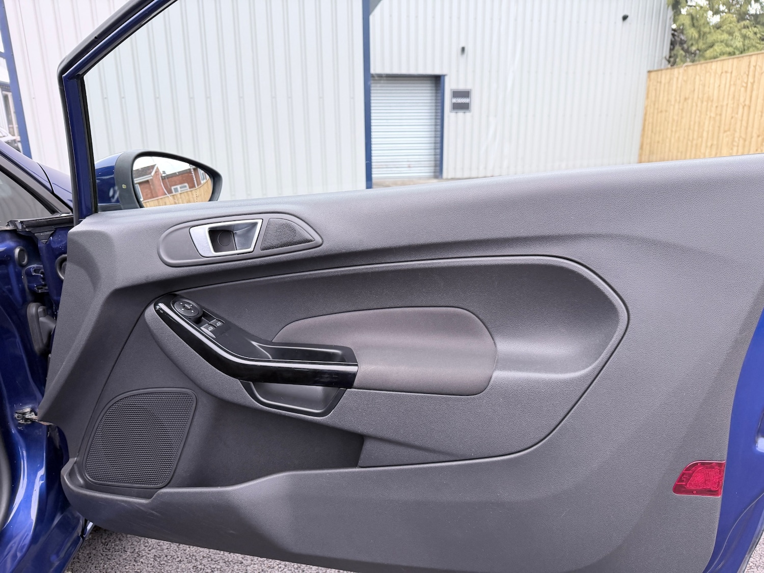 Used Ford Fiesta 2015 for sale - 78112748: Photo 22