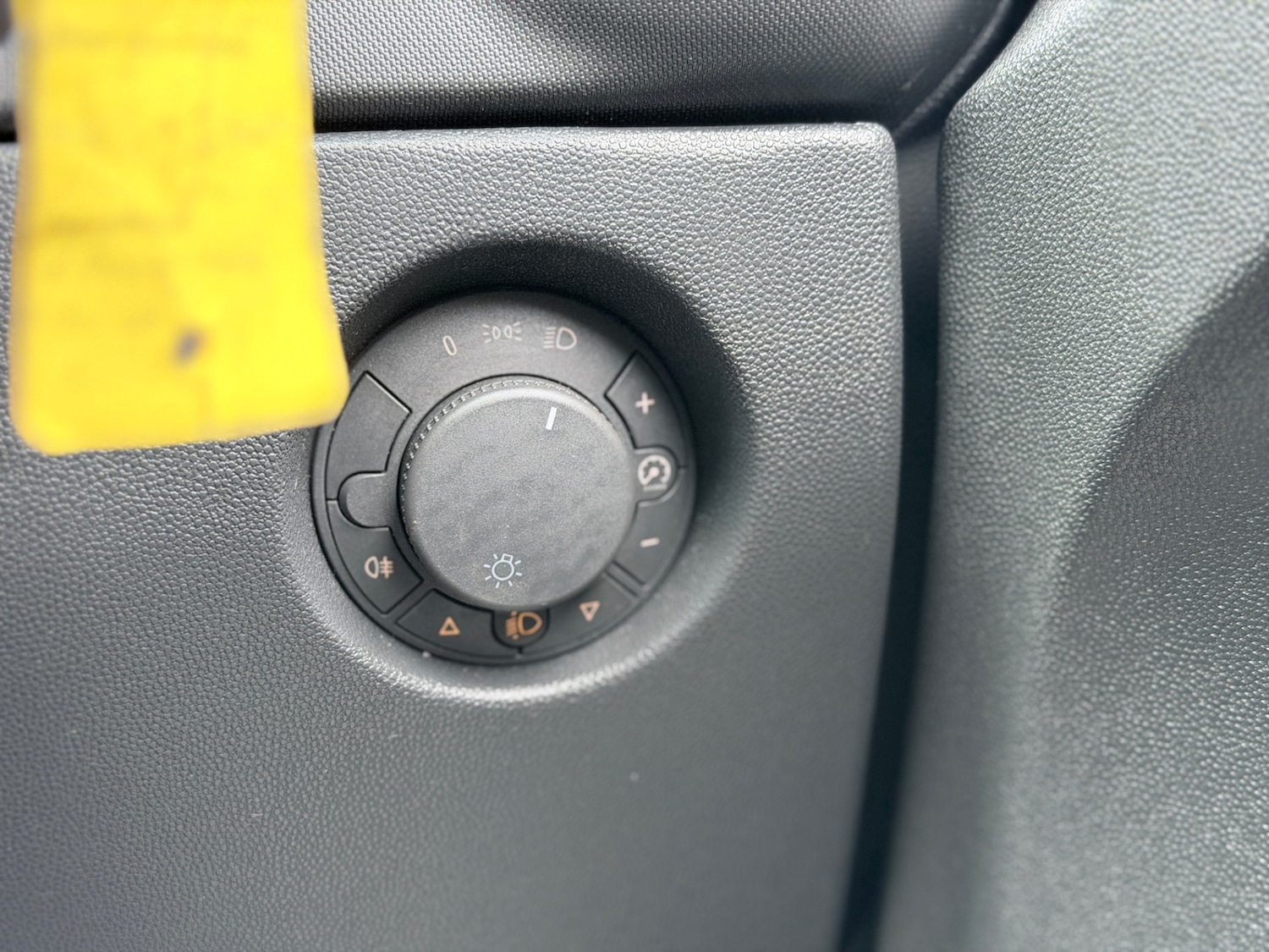 Used Vauxhall Corsa 2009 for sale - 77409827: Photo 16