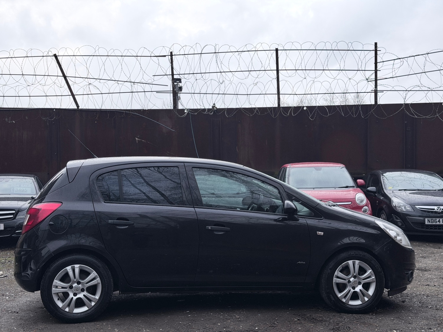 Used Vauxhall Corsa 2009 for sale - 77409827: Photo 5