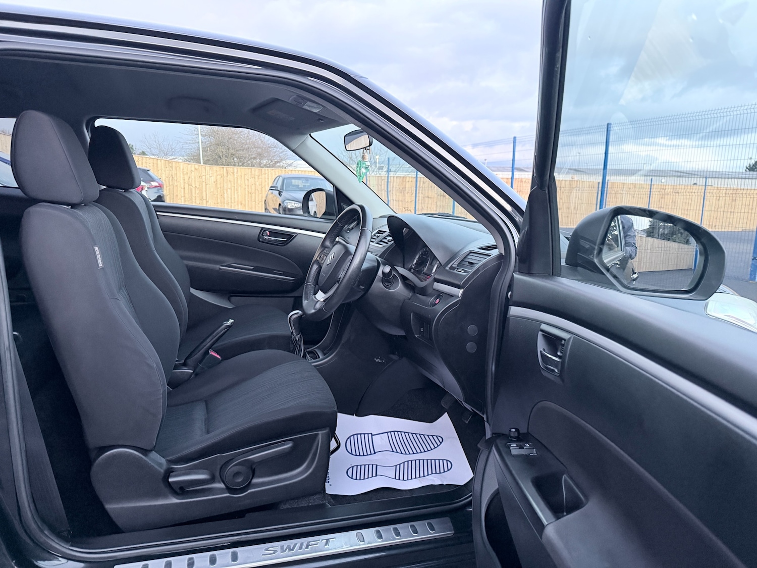 Used Suzuki Swift 2014 for sale - 78046054: Photo 12