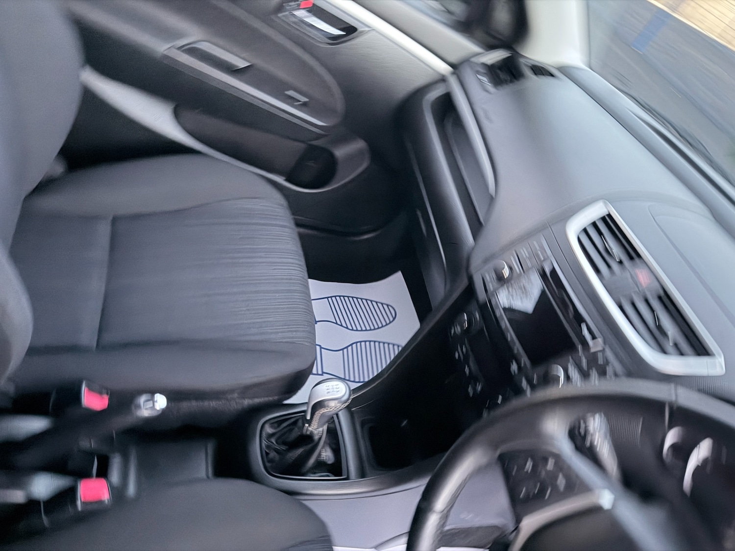 Used Suzuki Swift 2014 for sale - 78046054: Photo 15