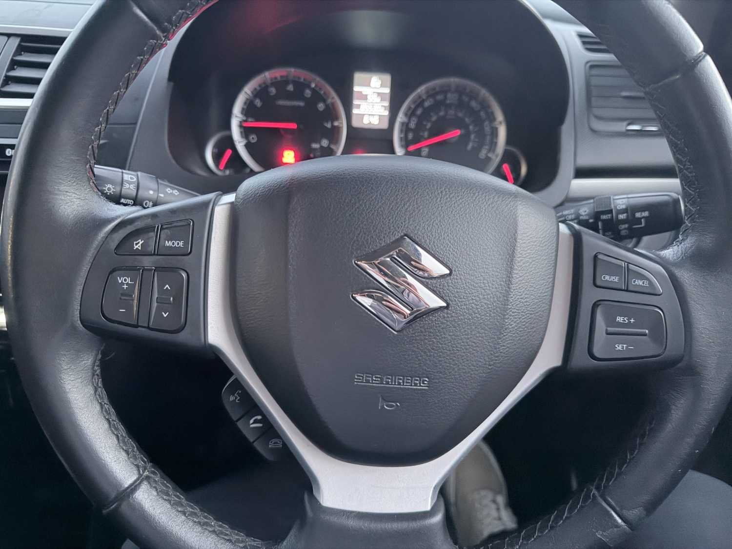 Used Suzuki Swift 2014 for sale - 78046054: Photo 20