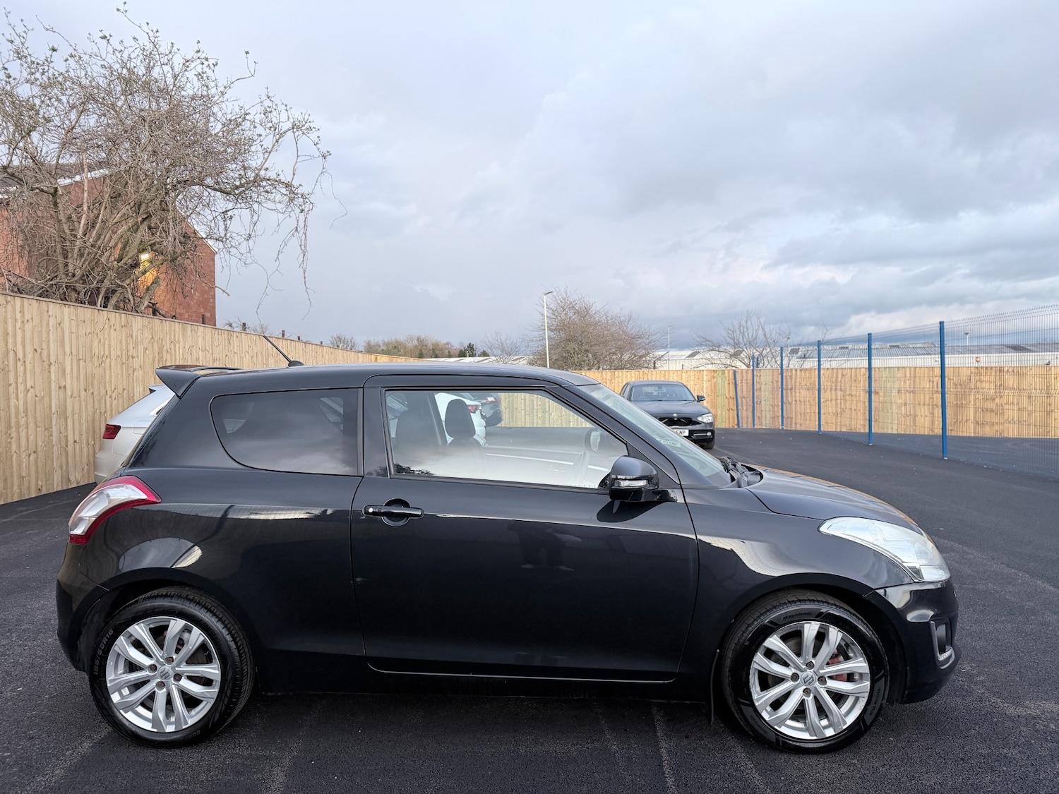 Used Suzuki Swift 2014 for sale - 78046054: Photo 6