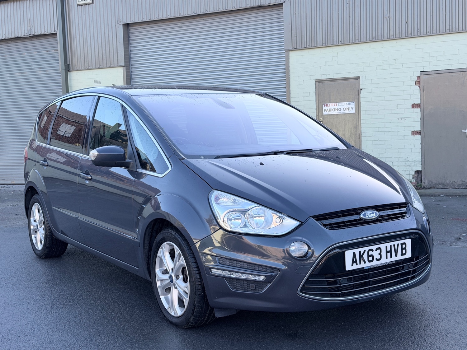 Used Ford S-Max 2013 for sale - 76439436: Photo 1