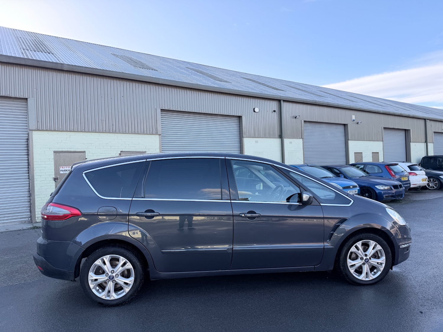 Used Ford S-Max 2013 for sale - 76439436: Photo 6