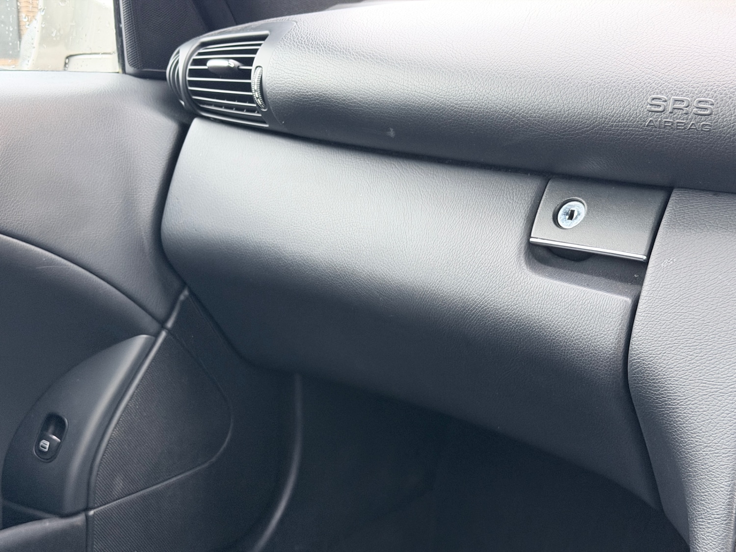 Used Mercedes-Benz CLC Class 2009 for sale - 76380351: Photo 16