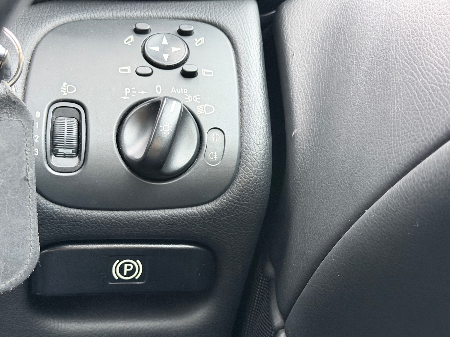 Used Mercedes-Benz CLC Class 2009 for sale - 76380351: Photo 22