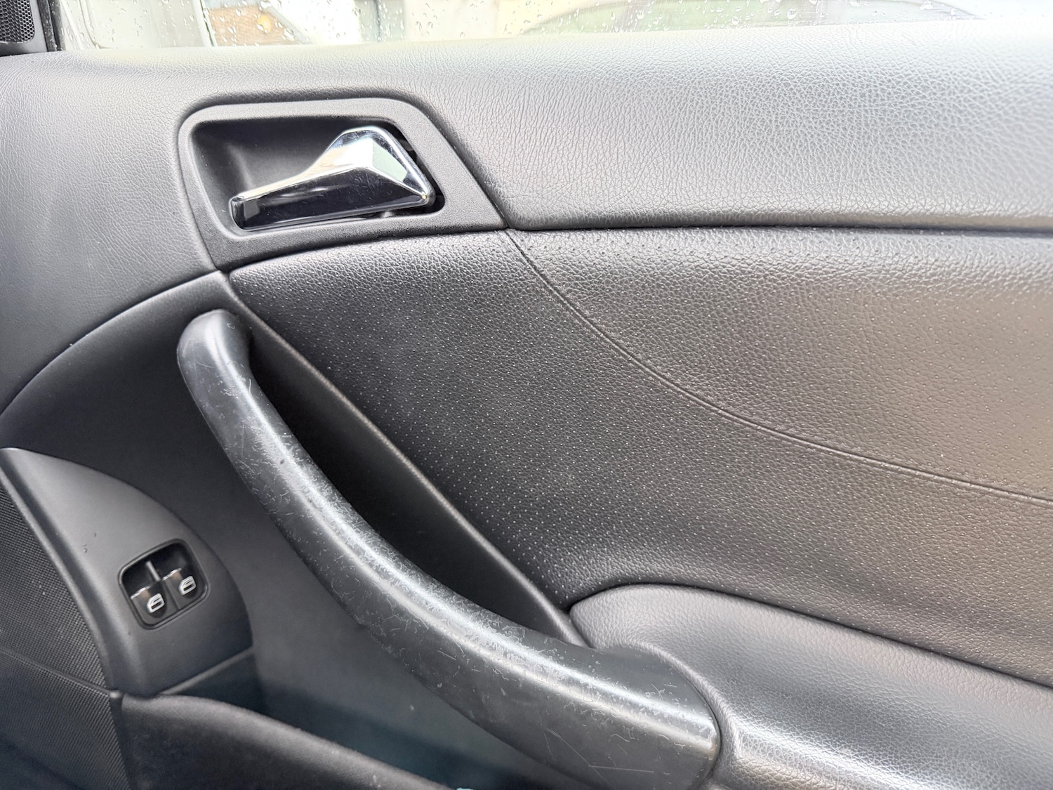 Used Mercedes-Benz CLC Class 2009 for sale - 76380351: Photo 23