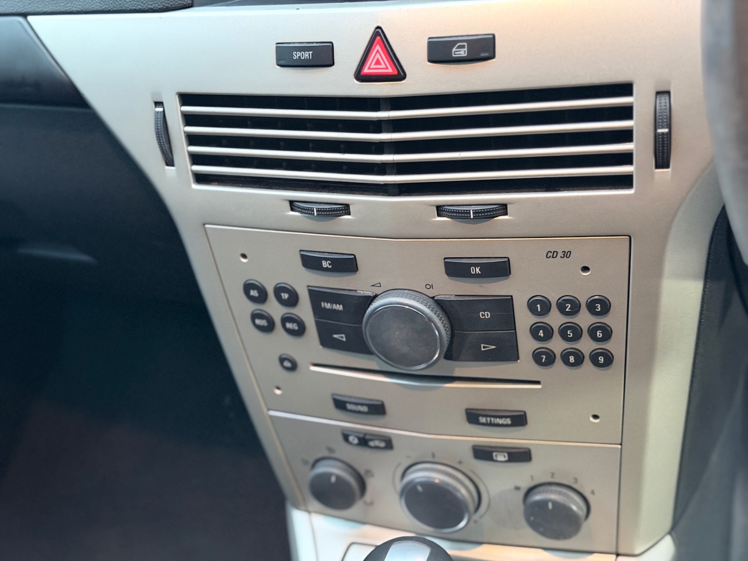 Used Vauxhall Astra 2008 for sale - 76863505: Photo 10