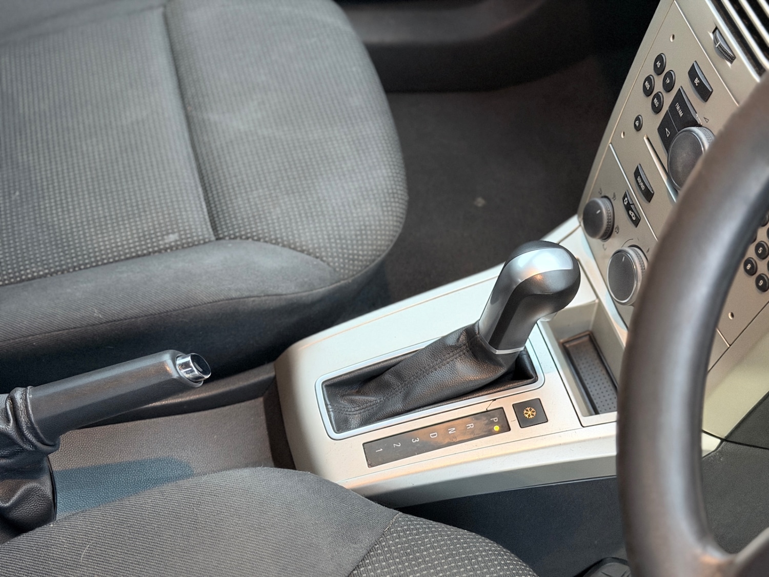 Used Vauxhall Astra 2008 for sale - 76863505: Photo 9