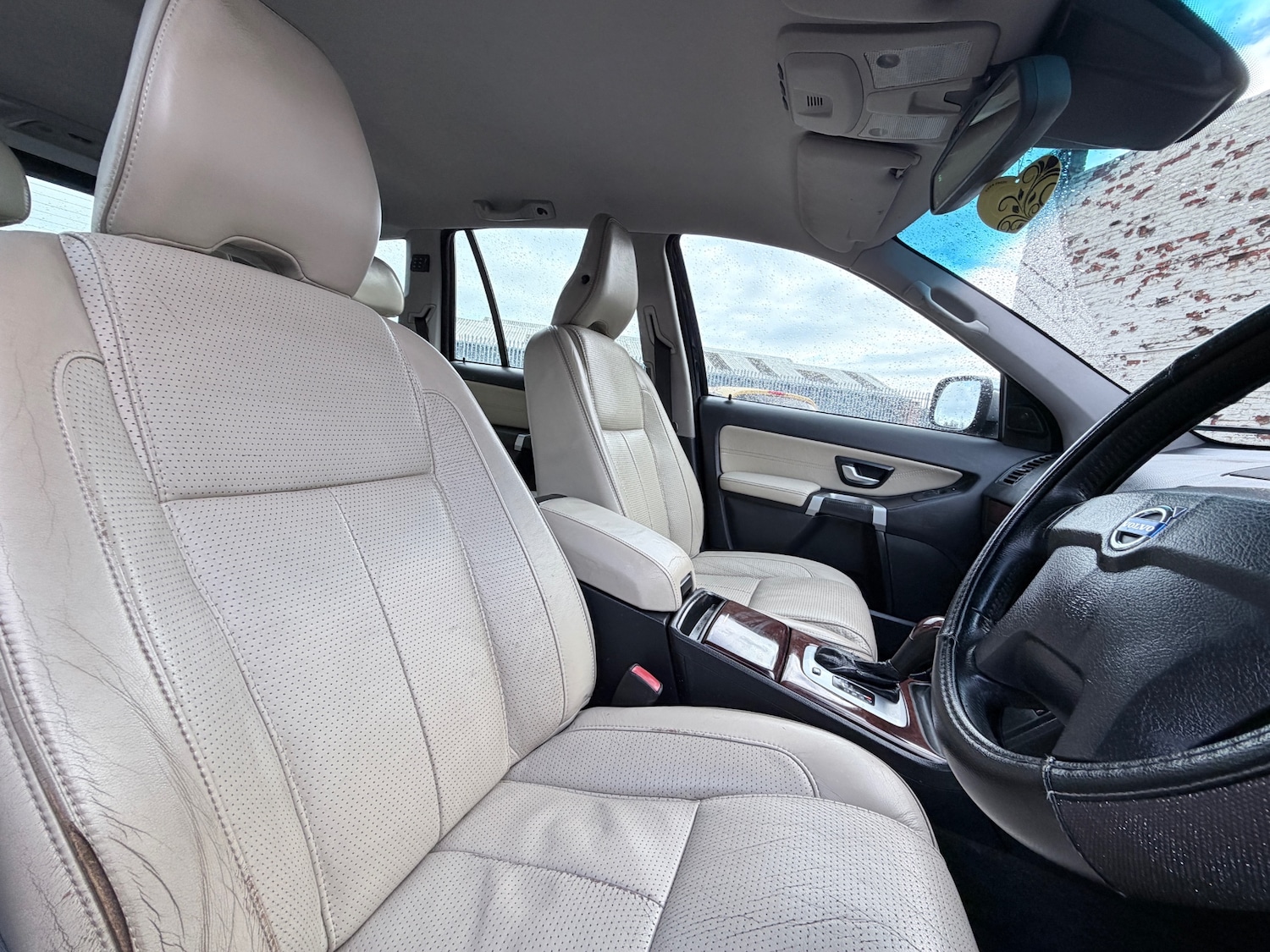 Used Volvo XC90 2010 for sale - 76664952: Photo 10