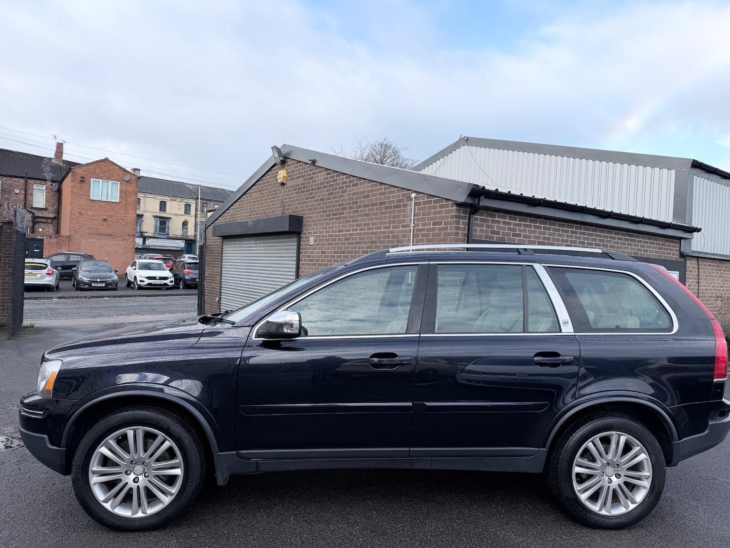 Used Volvo XC90 2010 for sale - 76664952: Photo 4