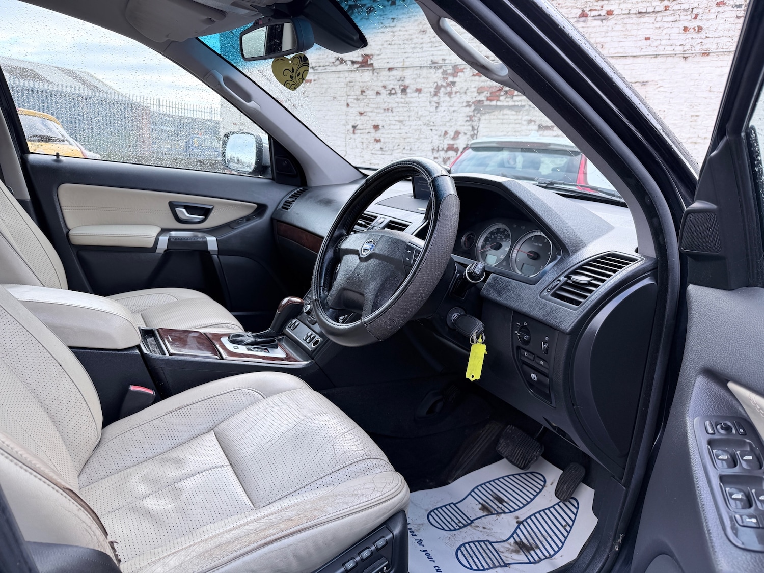 Used Volvo XC90 2010 for sale - 76664952: Photo 7