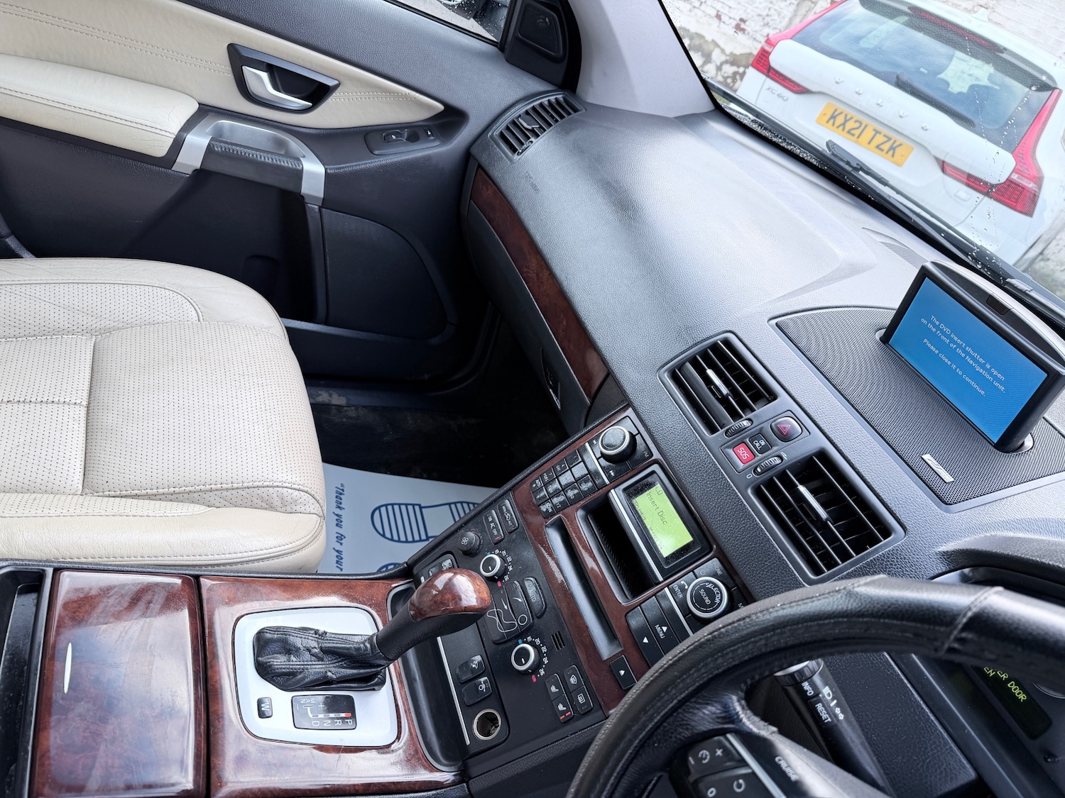 Used Volvo XC90 2010 for sale - 76664952: Photo 8