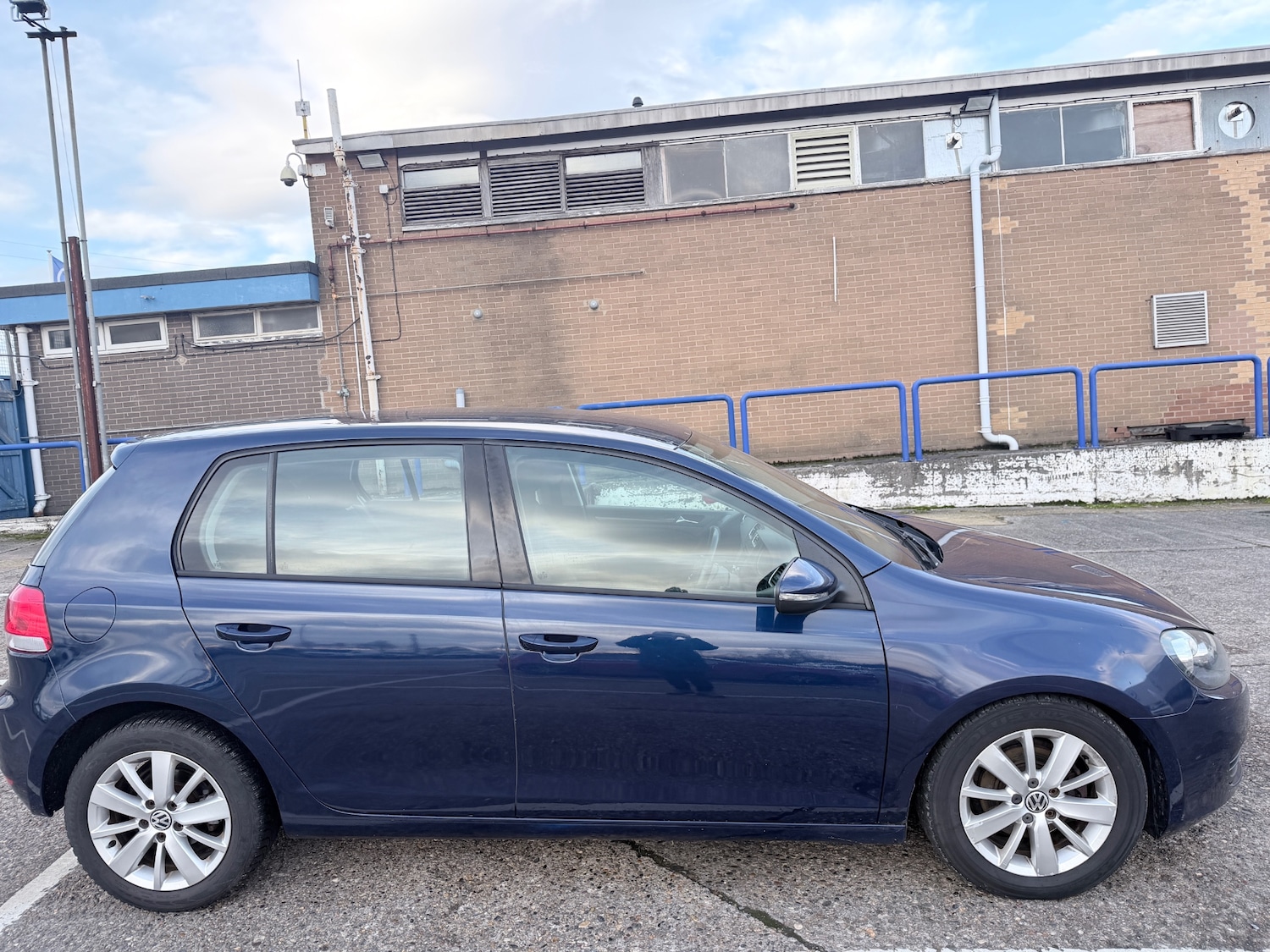 Used Volkswagen Golf 2011 for sale - 77196718: Photo 6