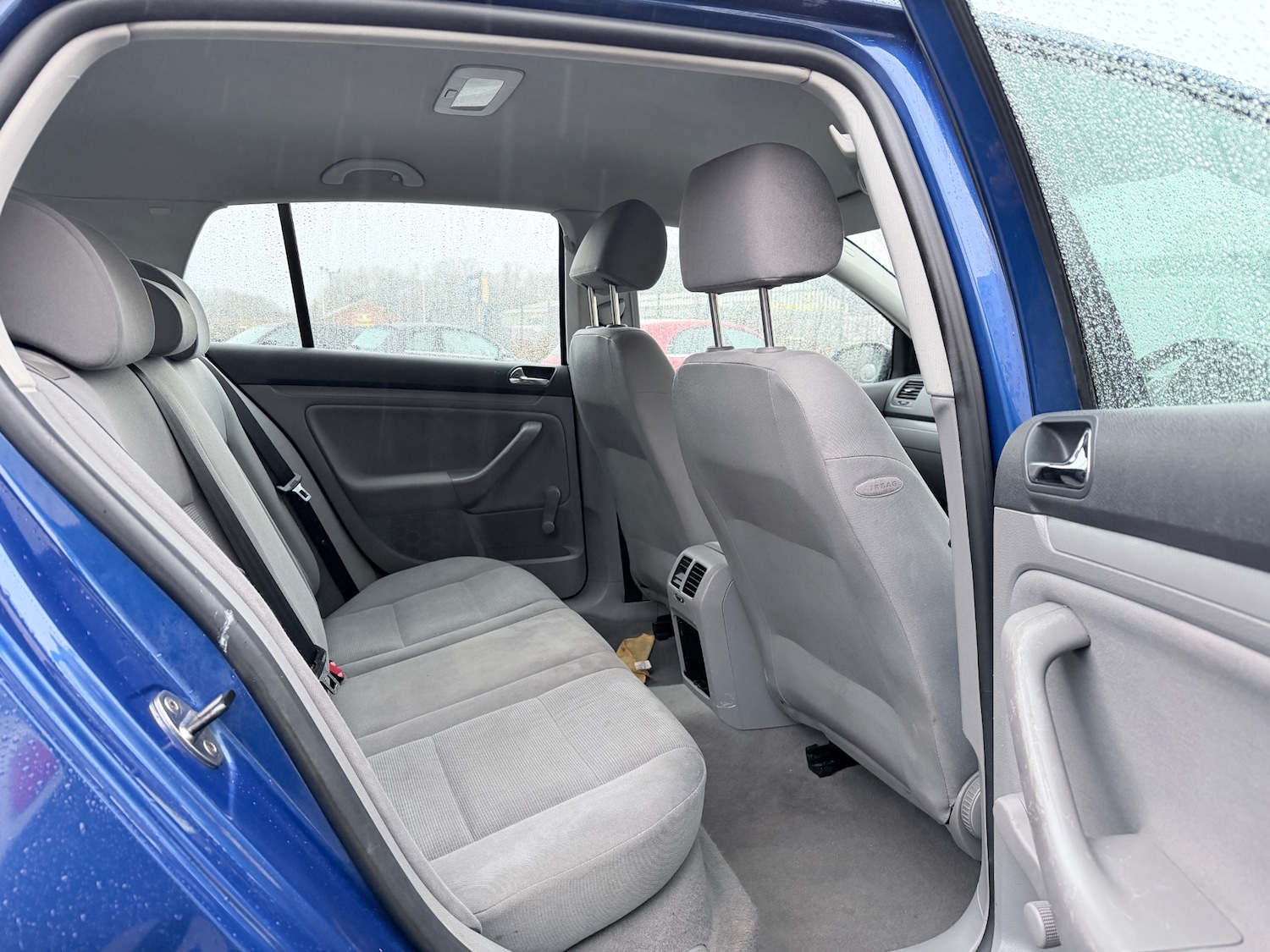 Used Volkswagen Golf 2004 for sale - 77241935: Photo 17