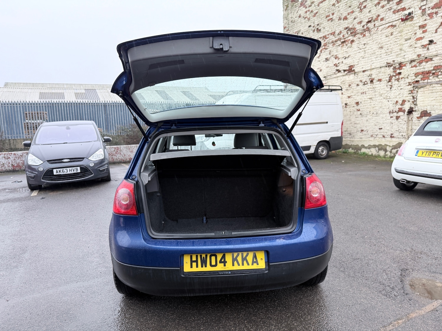 Used Volkswagen Golf 2004 for sale - 77241935: Photo 20