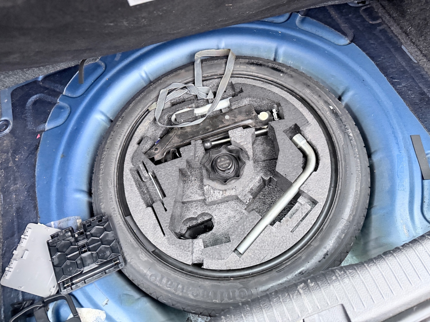 Used Volkswagen Golf 2004 for sale - 77241935: Photo 22