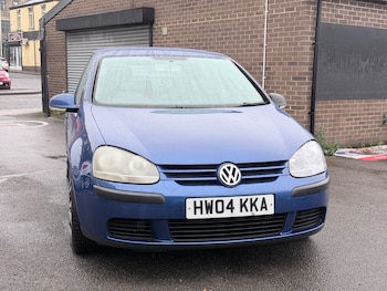 Used Volkswagen Golf 2004 for sale - 77241935: Photo